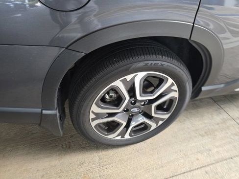 Used 2024 Subaru Ascent Touring AWD/4WD image 18