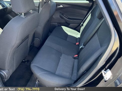 Used 2017 Ford Focus SEL FWD image 14