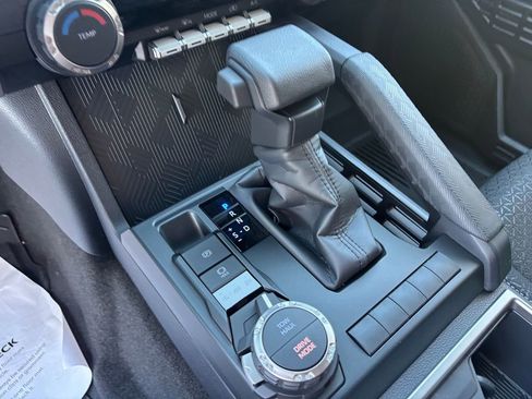 New 2026 Toyota 4Runner SR5 image 15