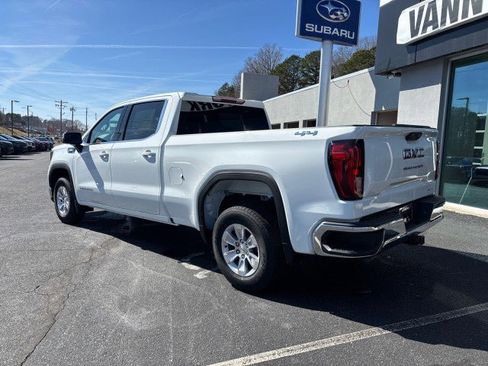 New 2026 GMC Sierra 1500 SLE image 2