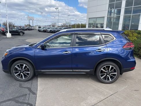 Used 2019 Nissan Rogue SL w/ Premium Package image 9