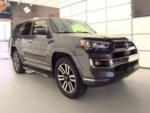 Used 2023 Toyota 4Runner Limited AWD/4WD image 3