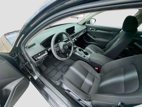 Used 2024 Honda Civic LX image 7
