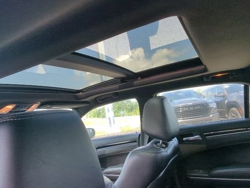 Certified 2018 Chrysler 300 S w/ 300S Premium Group RWD image 11