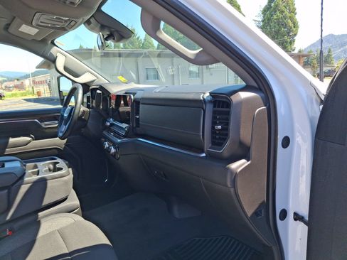 Used 2024 GMC Sierra 3500 SLE w/ SLE Convenience Package AWD/4WD image 24