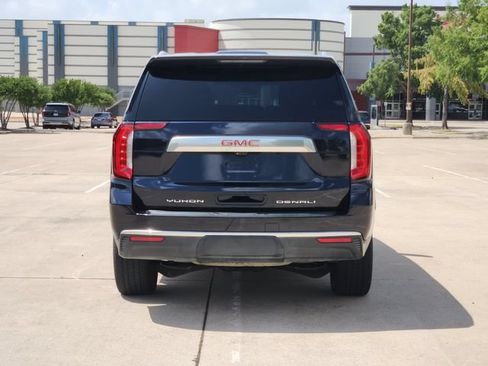 Used 2021 GMC Yukon Denali AWD/4WD image 6