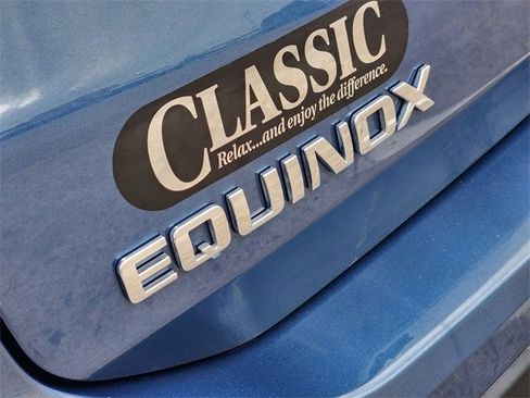 Used 2024 Chevrolet Equinox LS w/ LS Convenience Package image 12