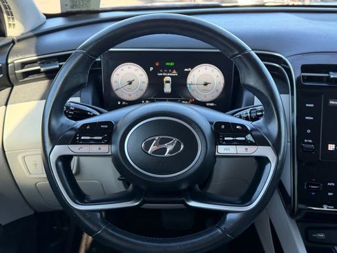 Used 2022 Hyundai Tucson SEL w/ Convenience + Premium Package image 16