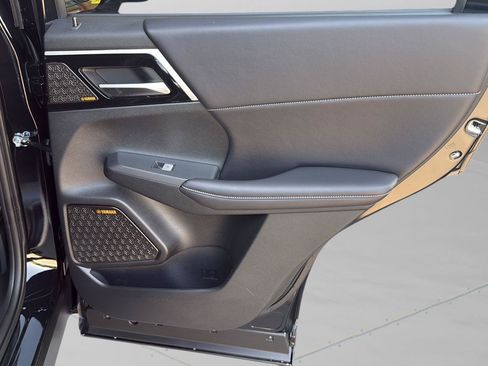 New 2026 Mitsubishi Outlander SE AWD/4WD image 30