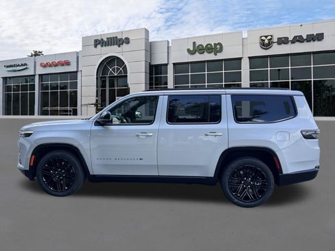 New 2026 Jeep Grand Wagoneer Limited AWD/4WD image 6