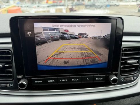 Used 2023 Kia Rio S image 11