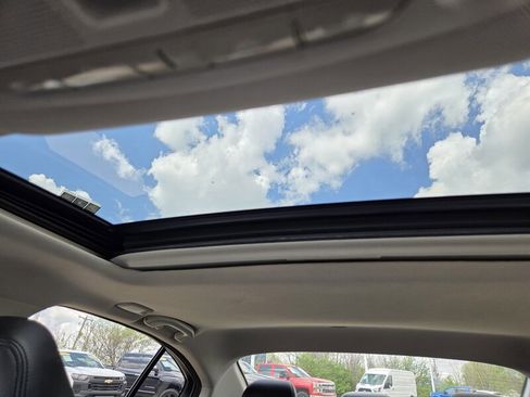 Used 2018 INFINITI Q50 Luxe w/ Essential Package (3.0T Luxe) image 21