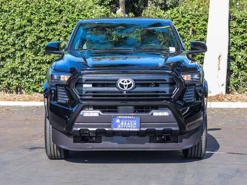 Used 2025 Toyota Tacoma SR5 RWD image 2
