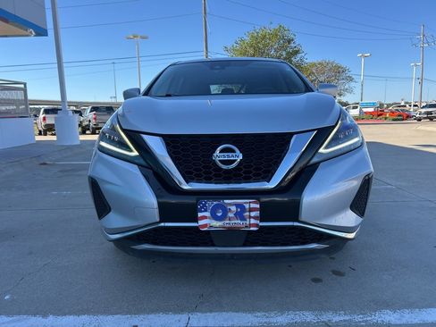 Used 2022 Nissan Murano S image 3