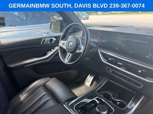 Certified 2024 BMW X7 M60i AWD/4WD image 32