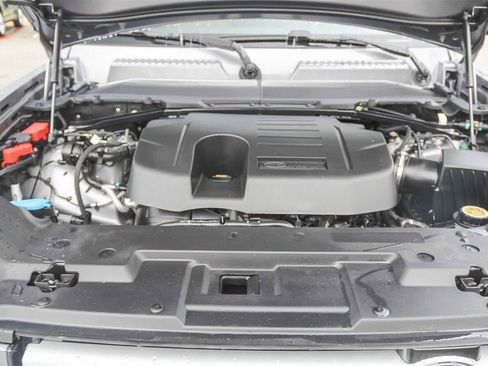 Certified 2024 Land Rover Defender 130 S image 23