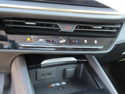 New 2026 Buick Envision Avenir image 25