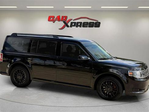 Used 2015 Ford Flex SEL image 5