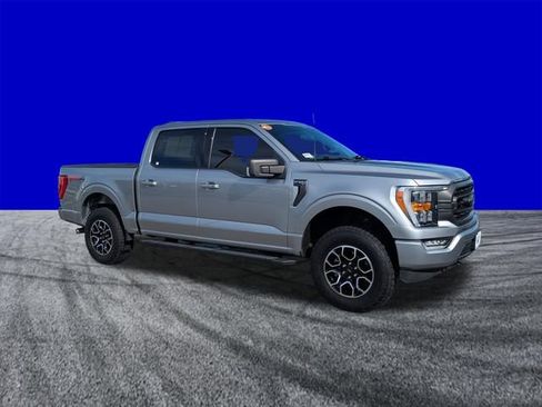 Certified 2022 Ford F150 XLT w/ Equipment Group 302A High AWD/4WD image 2