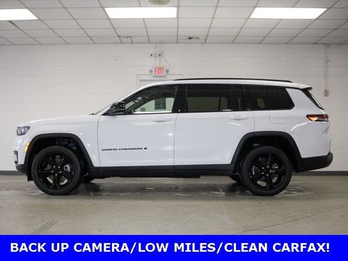 Certified 2022 Jeep Grand Cherokee L Laredo image 3