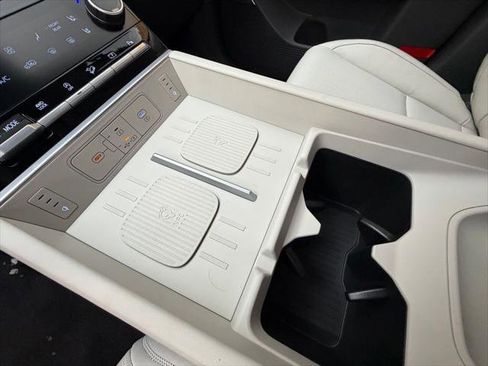 New 2026 Hyundai Santa Fe Calligraphy image 17