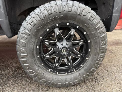 Used 2020 GMC Sierra 2500 Denali w/ Denali Ultimate Package image 8