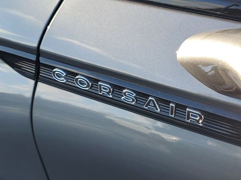 New 2026 Lincoln Corsair Premiere image 7