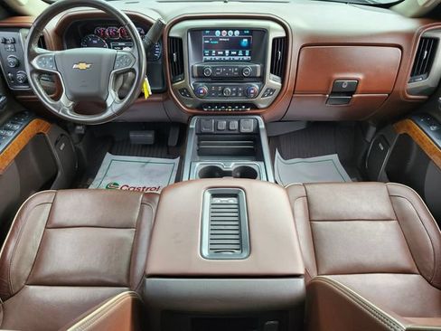 Used 2019 Chevrolet Silverado 2500 High Country w/ Duramax Plus Package AWD/4WD image 16