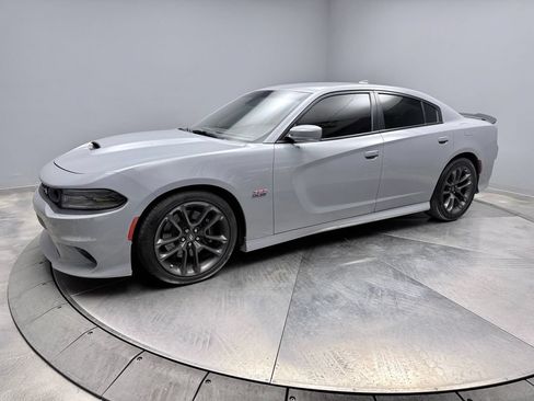 Used 2020 Dodge Charger Scat Pack RWD image 1