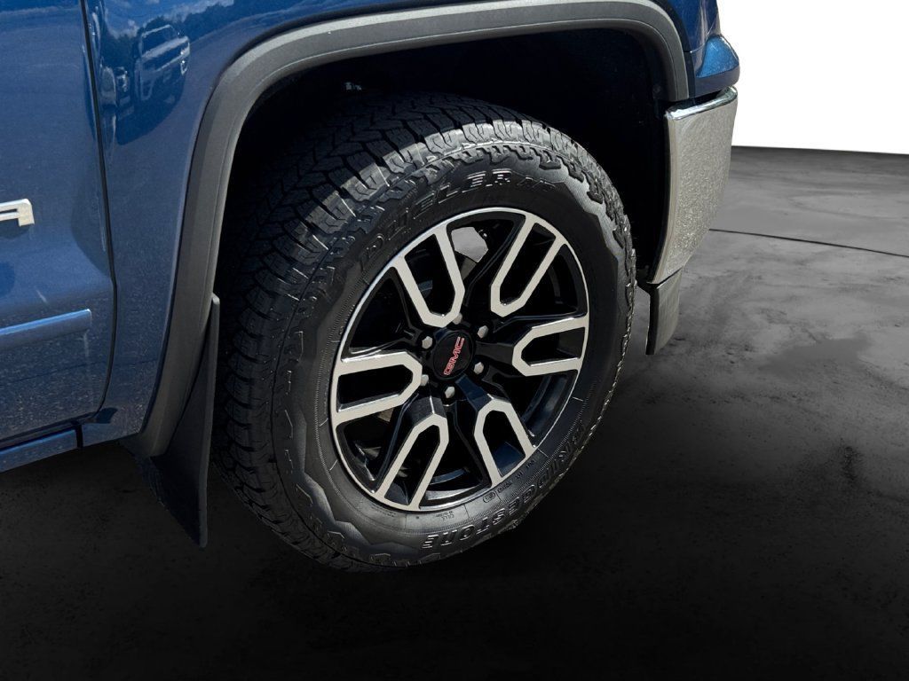Used 2019 GMC Sierra 1500 SLE w/ SLE Value Package AWD/4WD image 12
