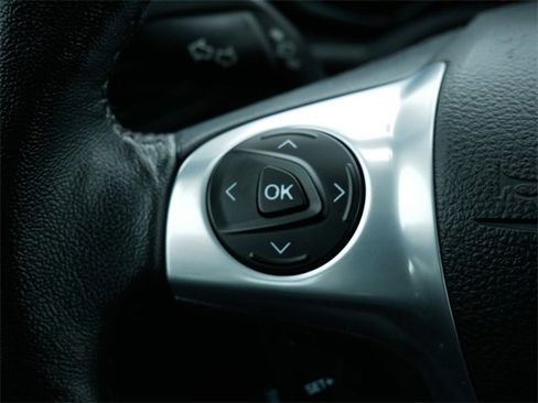 Used 2015 Ford C-MAX SEL w/ Equipment Group 302A image 19