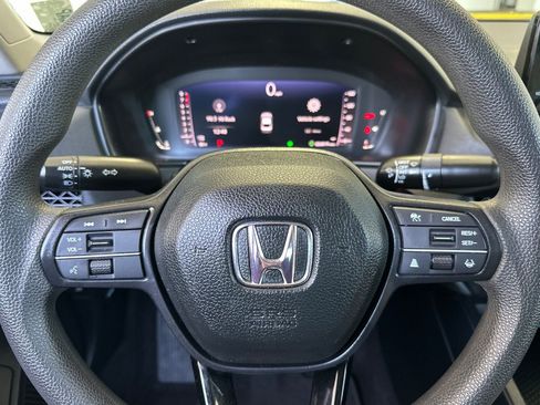 Used 2025 Honda Accord LX image 21