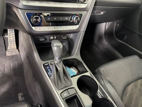 Used 2018 Hyundai Sonata Sport FWD image 19