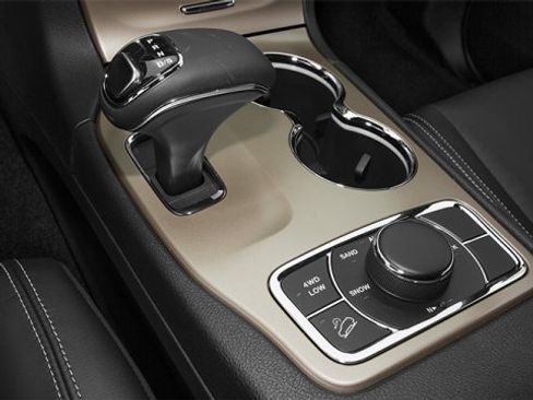 Used 2014 Jeep Grand Cherokee Limited image 13