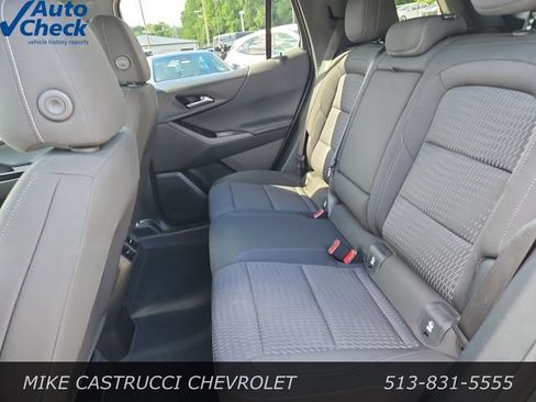 Used 2025 Chevrolet Equinox LT w/ Safety and Technology Package FWD image 14