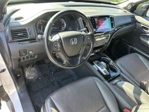 Used 2023 Honda Ridgeline Black Edition image 2