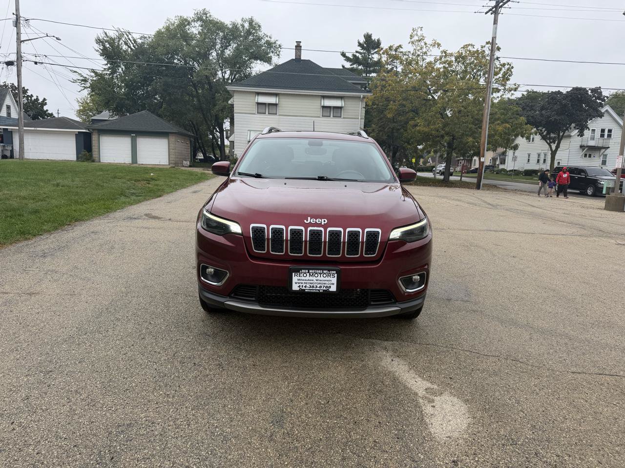 Used 2020 Jeep Cherokee Limited w/ Trailer Tow Group AWD/4WD image 2
