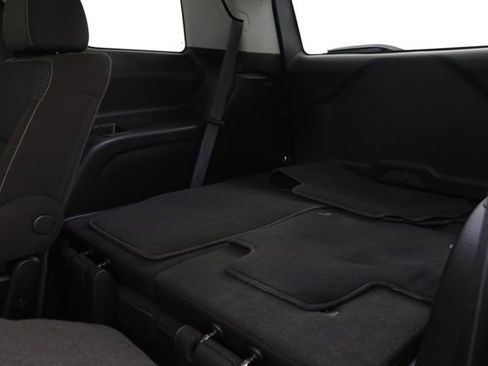 Certified 2023 GMC Acadia SLE w/ Elevation Edition image 15