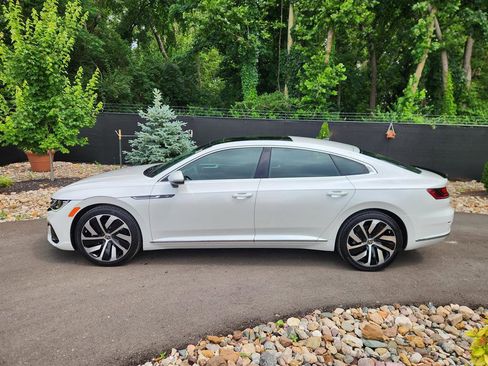 Certified 2021 Volkswagen Arteon SEL image 2