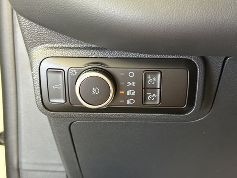 New 2026 Ford Explorer ST-Line RWD image 25
