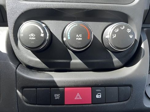 Used 2014 RAM ProMaster 3500 image 22