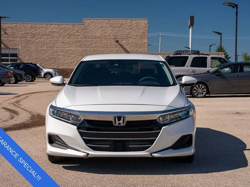 Used 2022 Honda Accord LX image 2