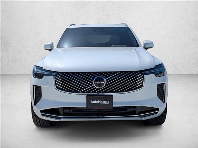 New 2026 Volvo XC90 T8 Plus w/ Protection Package Premier AWD/4WD image 5