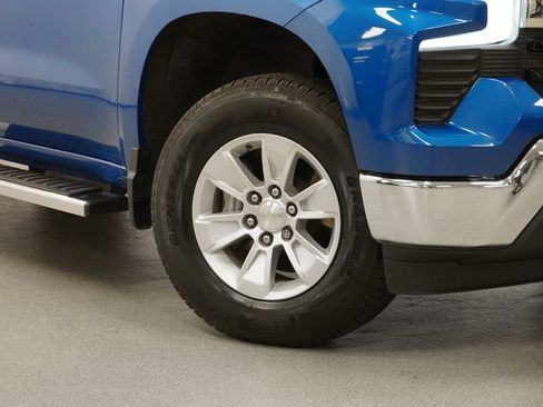 Certified 2022 Chevrolet Silverado 1500 LT AWD/4WD image 11