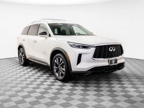 Used 2023 INFINITI QX60 Luxe w/ Cargo Package image 8