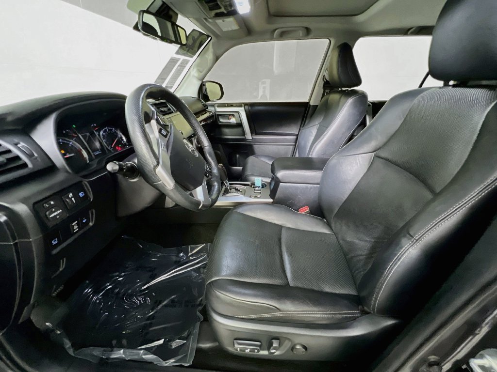 Used 2023 Toyota 4Runner Limited RWD image 12