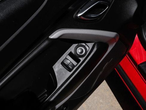 Used 2019 Chevrolet Camaro LT RWD image 38
