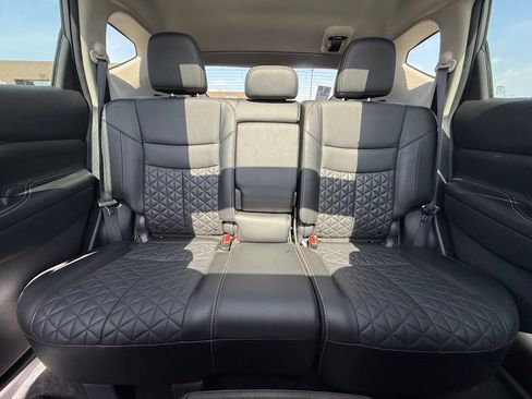 Used 2024 Nissan Murano Platinum AWD/4WD image 31