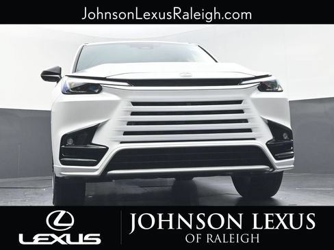 New 2026 Lexus TX 500h AWD w/ Technology Package image 16