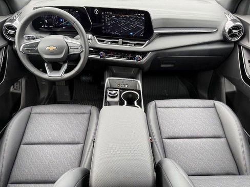 New 2026 Chevrolet Equinox LT w/ Convenience Package II image 19